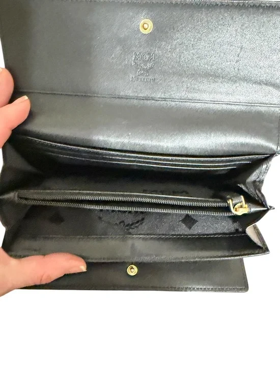 MCM Colorblock Wallet – Pink/Black Leather – Snap Closure - Picture 7 of 9